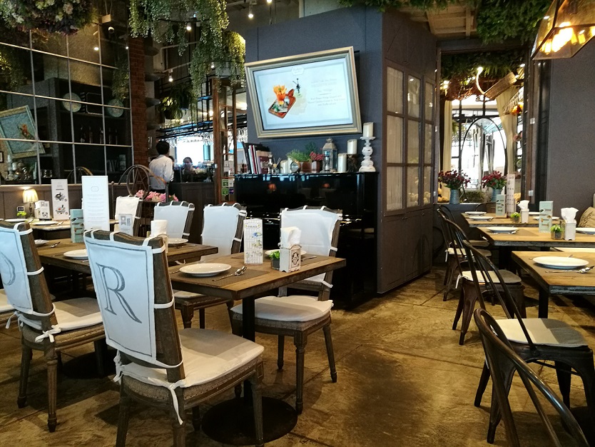 f:id:bangkoklife:20180510214400j:plain f:id:bangkoklife:20180510214400j:plain