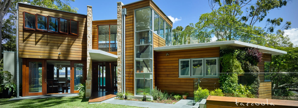 The Difference Between Modern and Contemporary Homes - Base Architecture