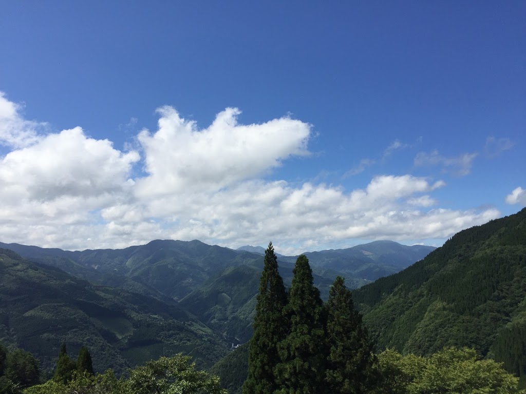 f:id:bashi1111:20190805082400j:plain f:id:bashi1111:20190805082400j:plain