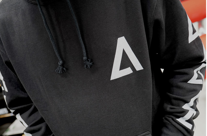 DRT】品薄続きの人気アパレル「フーディパーカー モードA/HOODIE mode