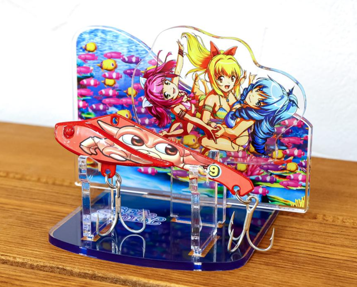ドレス×海物語アクリル】背景の魚群が彩りを添えるアイテム「ルアー