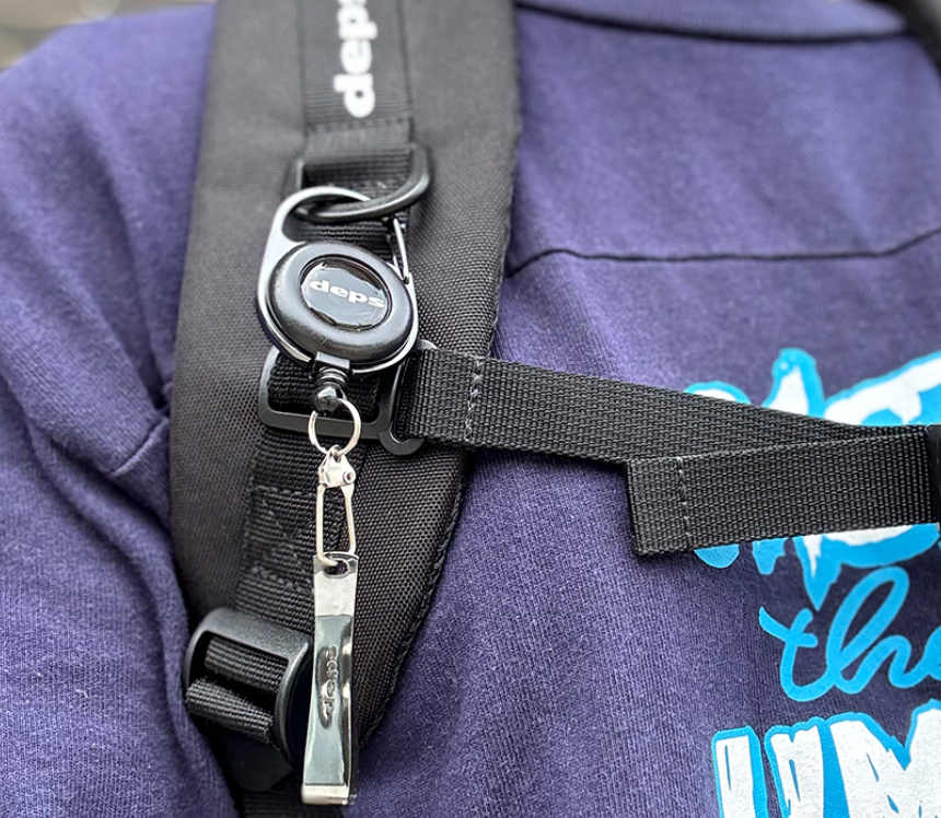 deps CARABINER PIN ON REEL