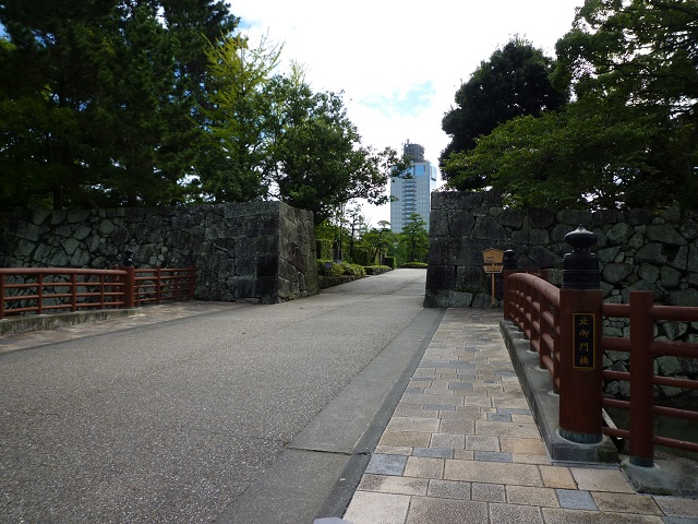 f:id:bata_sun:20161009171838j:plain