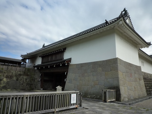 f:id:bata_sun:20161009180415j:plain