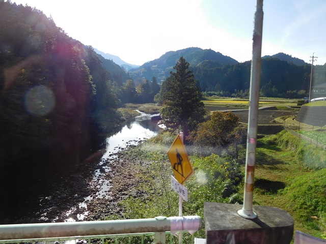 f:id:bata_sun:20161123215910j:plain f:id:bata_sun:20161123215910j:plain