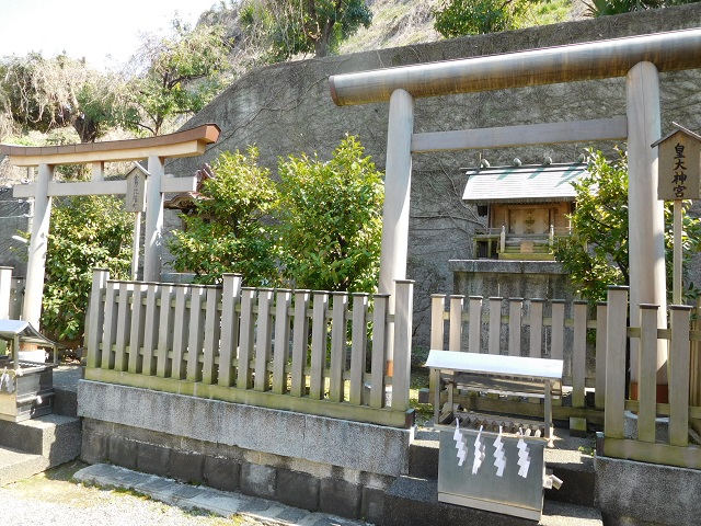 f:id:bata_sun:20170414074306j:plain f:id:bata_sun:20170414074306j:plain