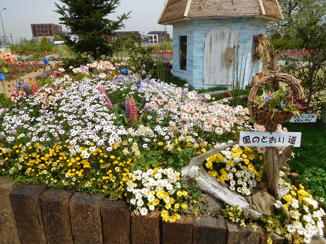 f:id:bata_sun:20170417222847j:plain f:id:bata_sun:20170417222847j:plain