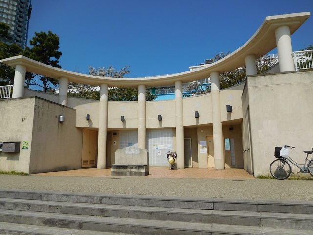 f:id:bata_sun:20170430190011j:plain f:id:bata_sun:20170430190011j:plain