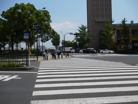 f:id:bata_sun:20170621073447j:plain