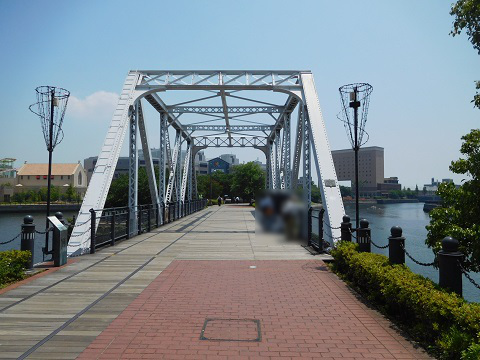 f:id:bata_sun:20170621074850j:plain