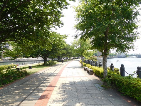 f:id:bata_sun:20170621074943j:plain