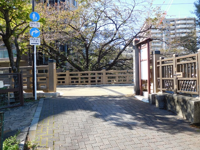 f:id:bata_sun:20191107183123j:plain