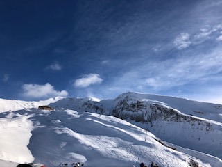 雪の日 大人な日本と童心なスペイン Bonjour バタバタママ スイスのびのび生活 雪の日 大人な日本と童心なスペイン Bonjour バタバタママ スイスのびのび生活