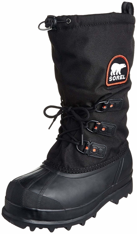 対極寒雪中キャンプ仕様！ソレルのグレイシャ―というブーツで足元の