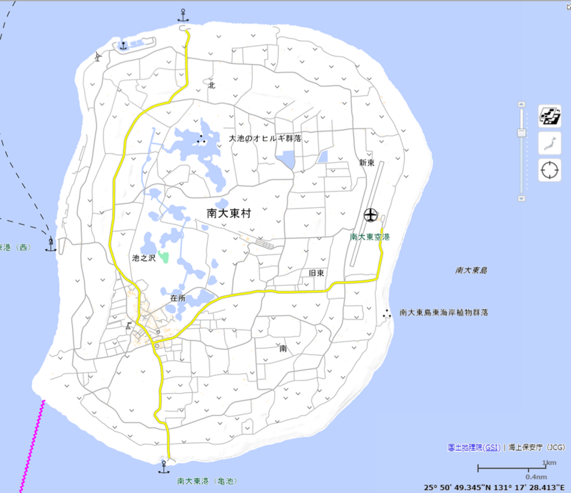 海しるで見た南大東島周辺の海底ケーブル。島の南西に１本海底ケーブルが引かれている。