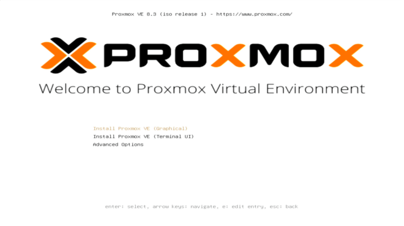 USBブートで起動したProxmoxインストーラーのトップ画面