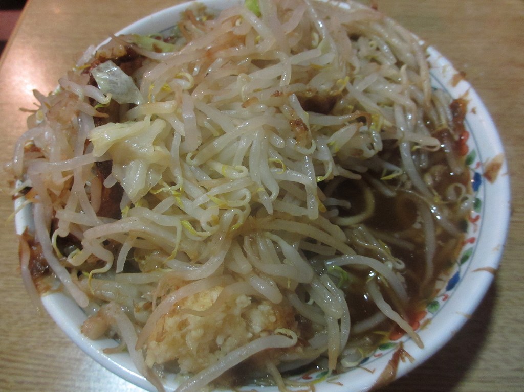 メガ盛りの限界を超えた！新潟「麺マッチョ」のマッチョマシがいくら