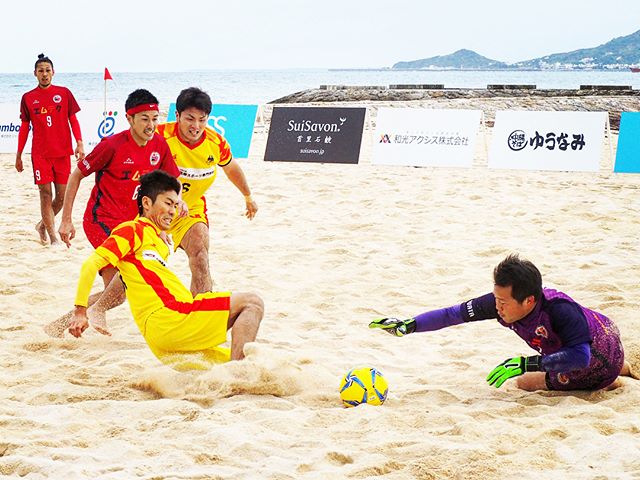 大会レポート 第1回ビーチサッカー沖縄カップ ビーチサッカースクラップ
