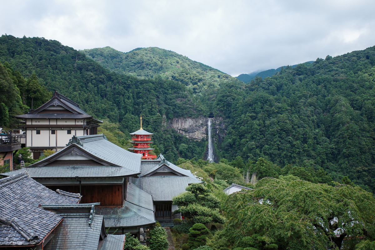 熊野那智大社から那智の滝へ｜青岸渡寺・三重の塔を巡る - Record of