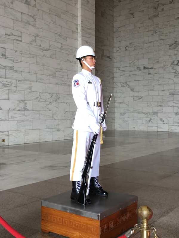 f:id:beckii:20180510115649j:plain f:id:beckii:20180510115649j:plain