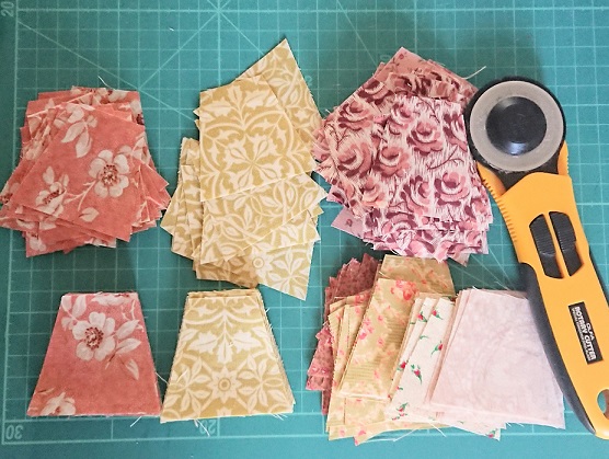 タンブラーのパターンで てくてく豆さんぽ