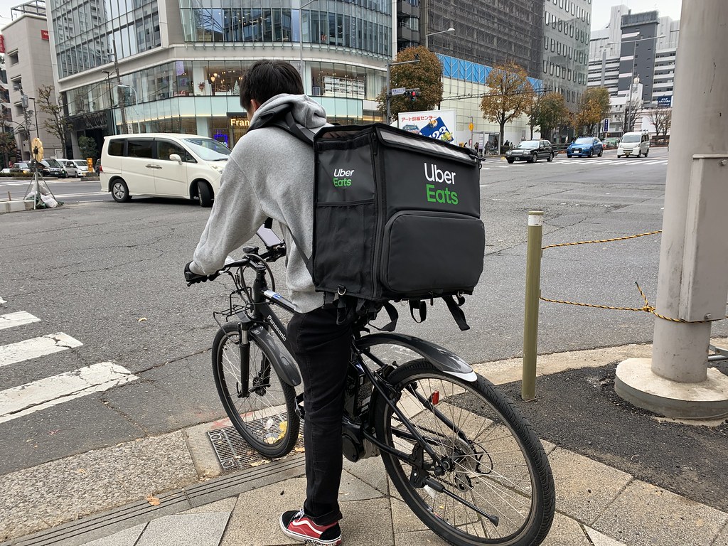 ウーバーイーツは街中で当たり前のようになった