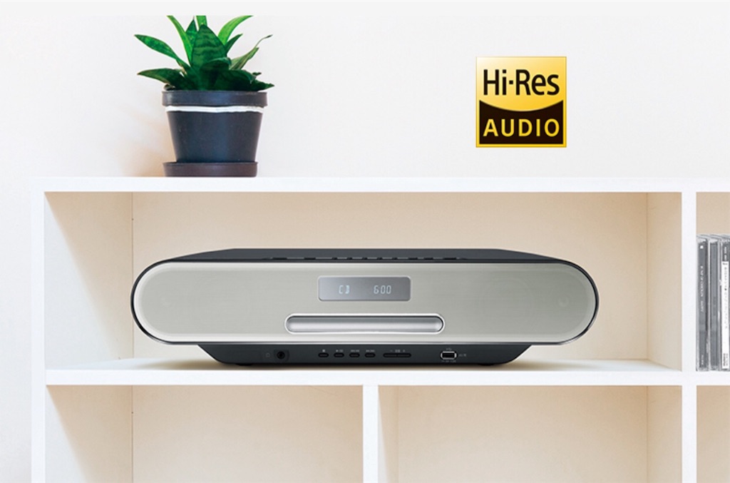 PanasonicのSC-RS60-Wを購入】シンプルな丸型のCD用ミニコンポは