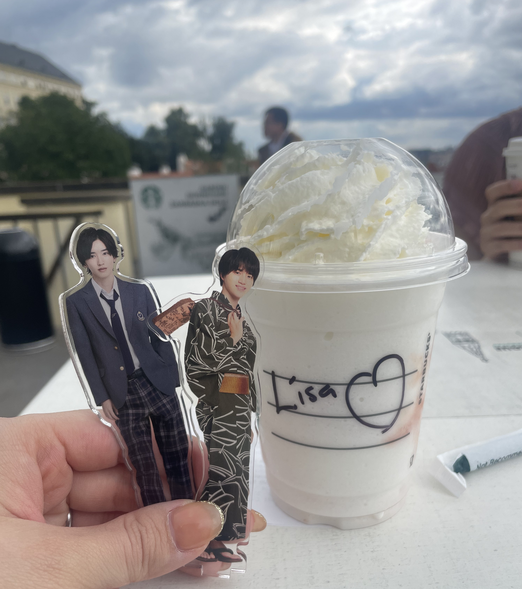 推しと世界一美しいスタバ