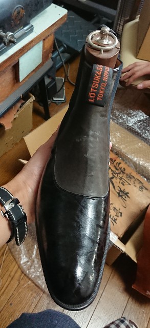 ドルチェ牛革タック入り隠しゴム袋縫いスリッポンシューズ SiroenoYosuiさんの工房探訪！ - LetLifeLoose