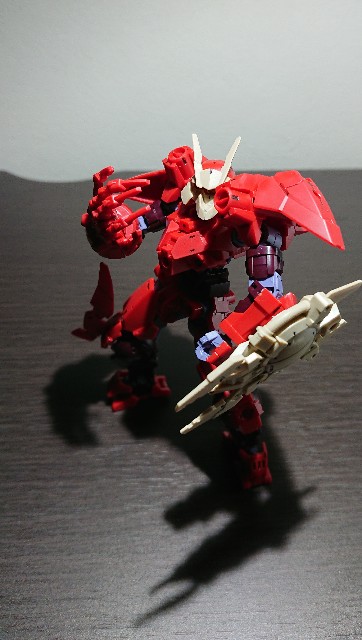 ポルタノヴァに複数アーマーを装着したフル装備状態