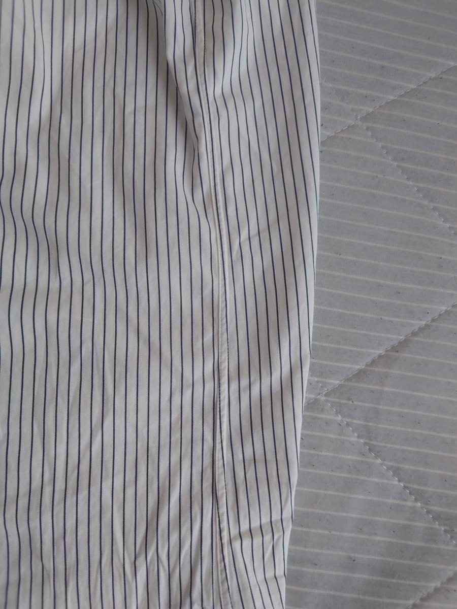 その場でサイズ調整してもらったシャツ