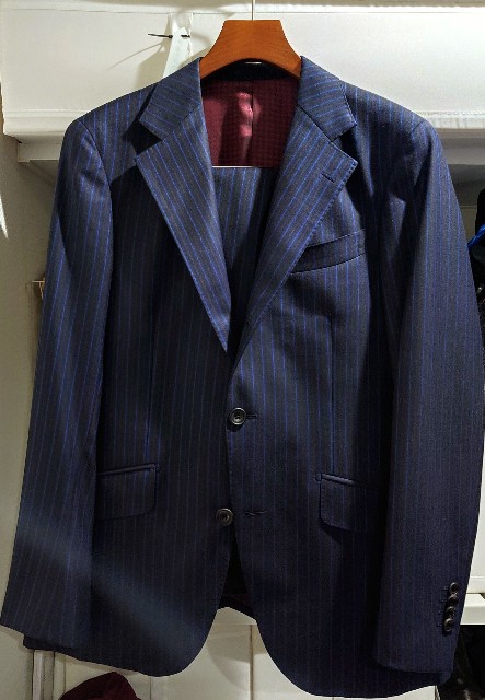完成したスーツ