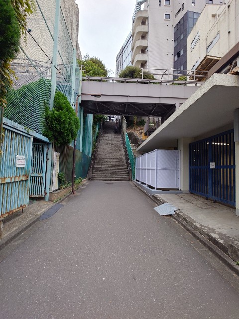 男坂