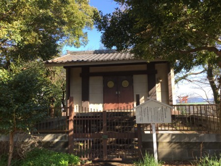 f:id:bennybebad:20170109120216j:plain f:id:bennybebad:20170109120216j:plain