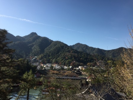 f:id:bennybebad:20171203100420j:plain f:id:bennybebad:20171203100420j:plain