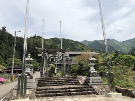 f:id:bennybebad:20180430105424j:plain f:id:bennybebad:20180430105424j:plain