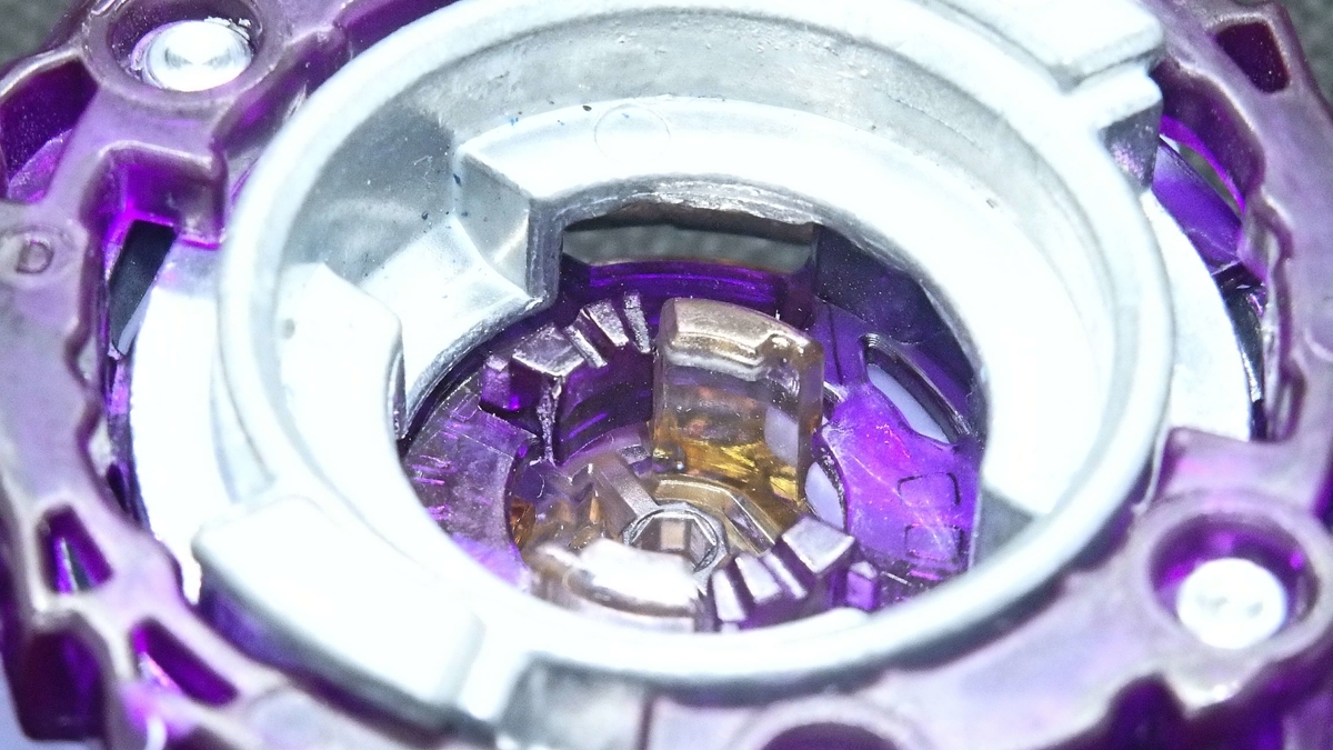 f:id:beny4253:20200701211059j:plain ロンギヌスチップの背面