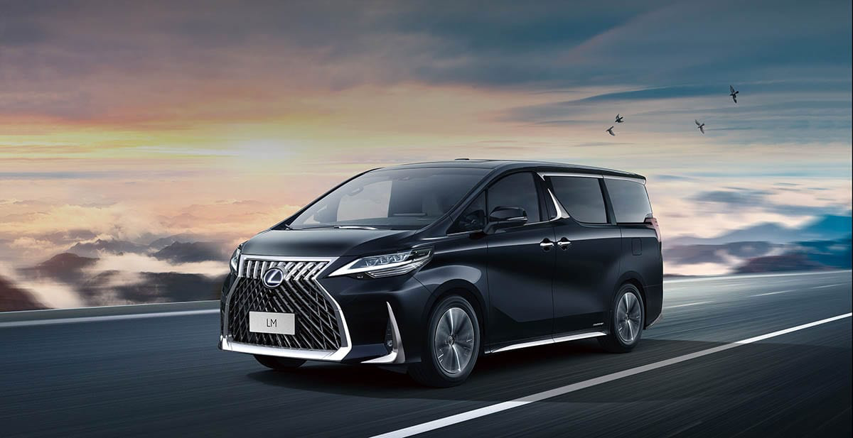 Lexus минивэн lm300h