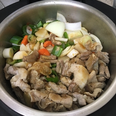 【てっちゃん様】SHARPホットクック　KN-HW-24E-W 2.4 てっちゃん様】SHARPホットクックKN-HW-24E-W 2.4