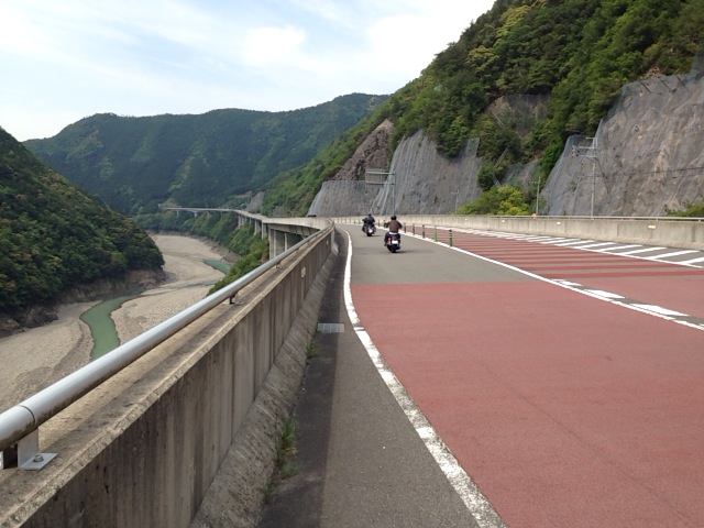 f:id:beru900r:20140522094703j:plain