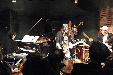 20120409124057