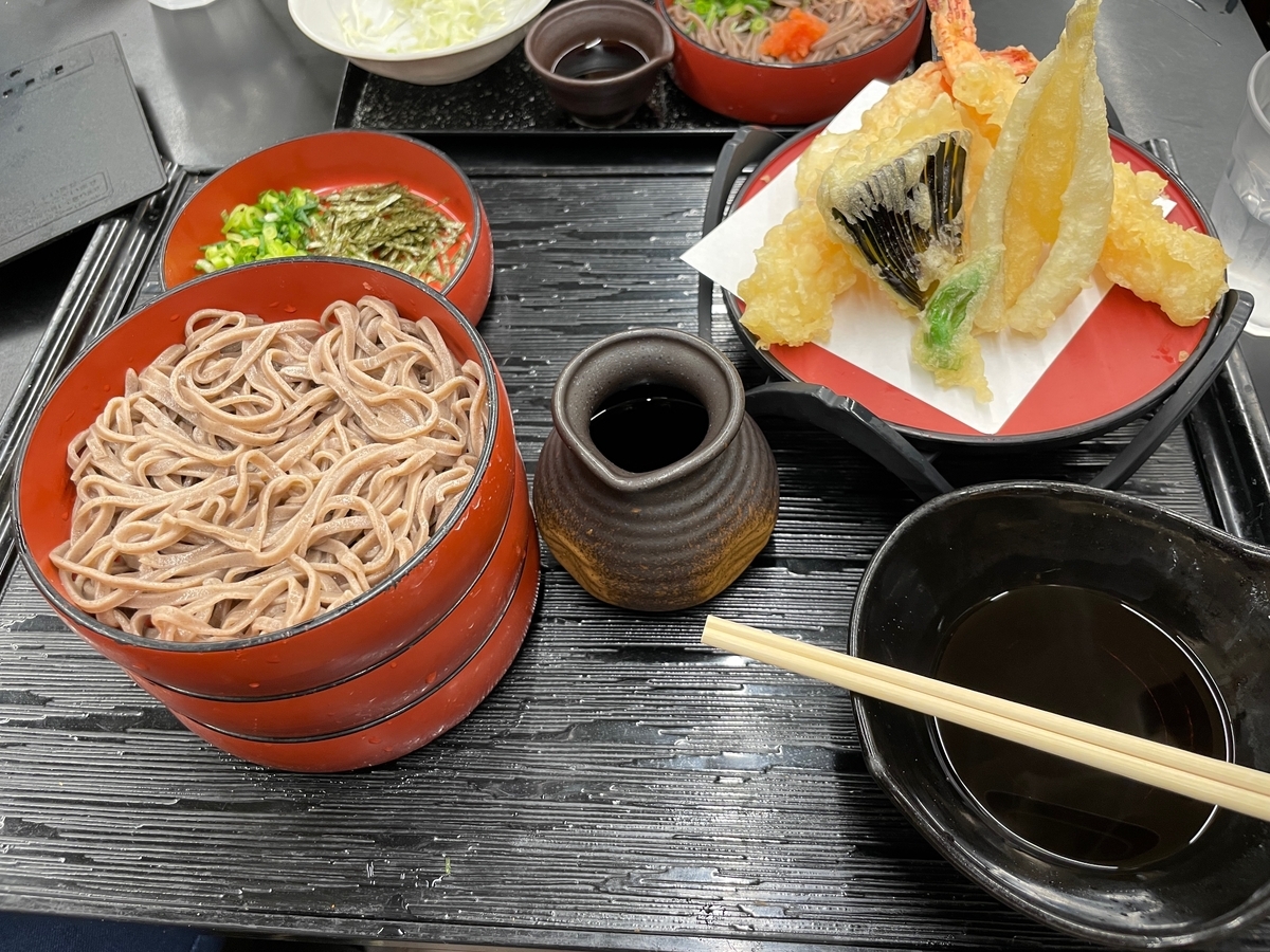 出雲そばと天ぷらのセット