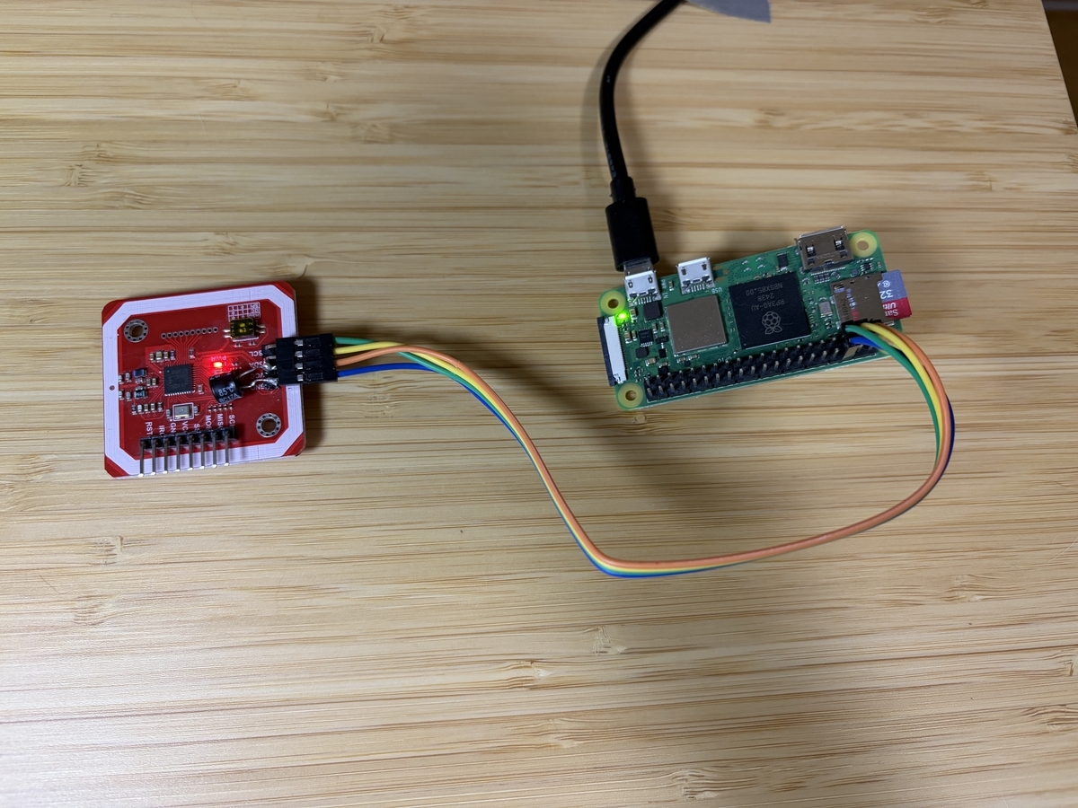Raspberry Pi Zero 2 WH と PN532 が接続されている様子