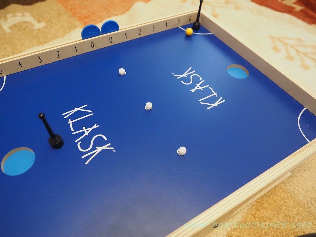 クラスク　KLASK　ボードゲーム　ゲーム　マレクトイ　おもちゃ　玩具