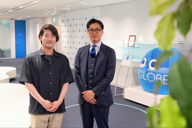 玉川達也と江角拓麻が並ぶ画像