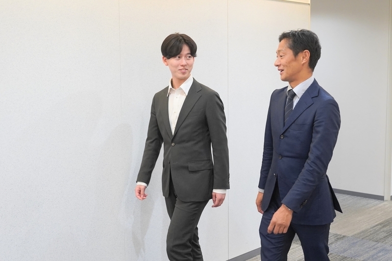 コンシューマ代理店営業 長内 陽知と田中翔人の画像