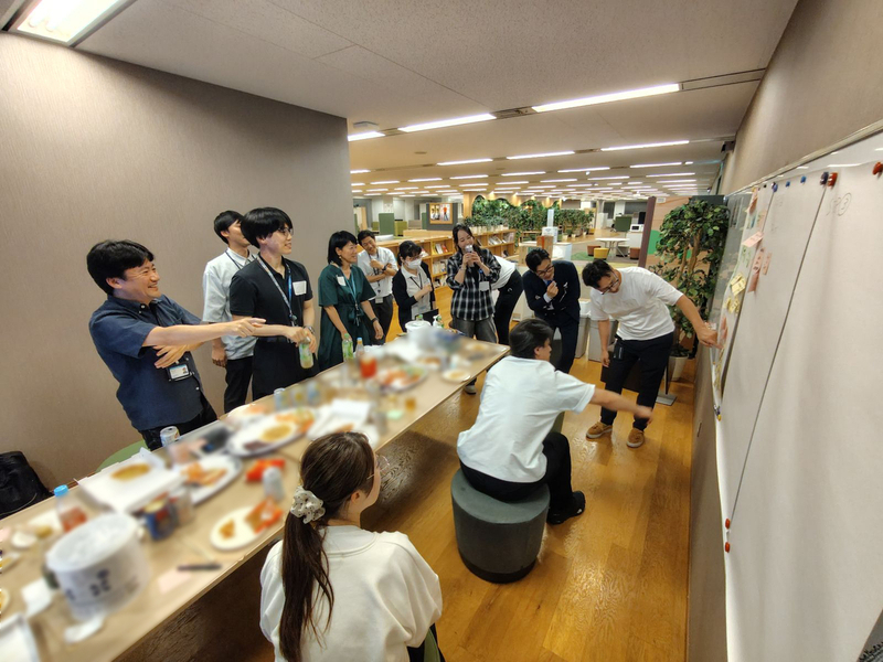 画像：座談会の様子
