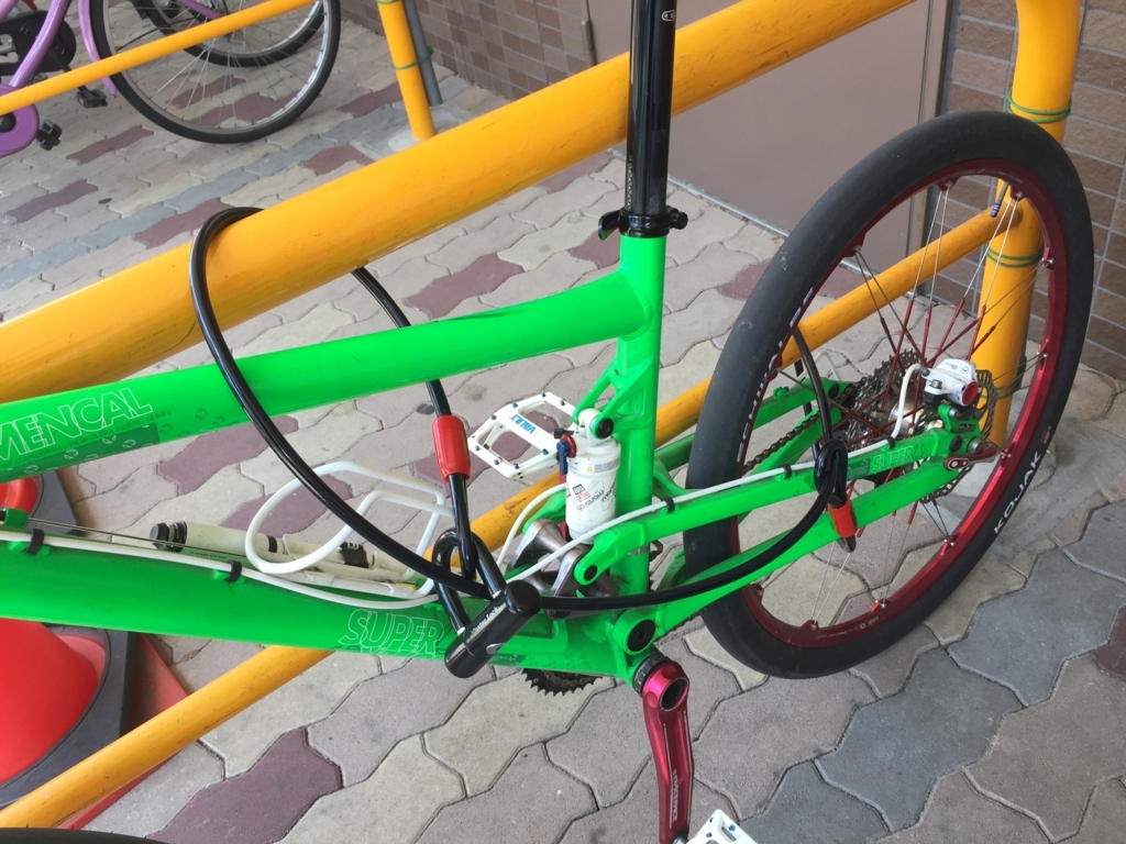 自転車 u 字 ロック