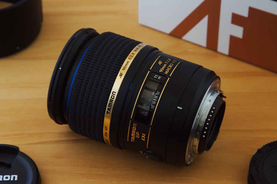 シャープでボケが柔らかいタムロン SP AF 90mmF/2.8 Di マクロ 1:1 