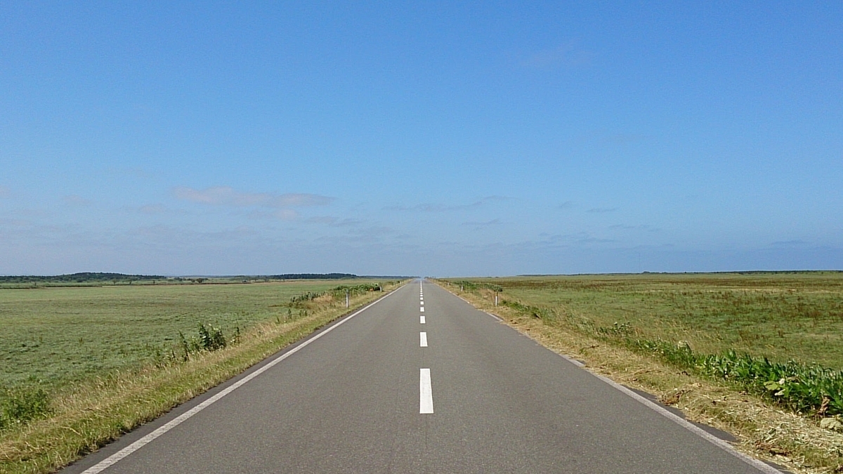 日本の絶景 05 エサヌカ線 北海道 日本の迷い方